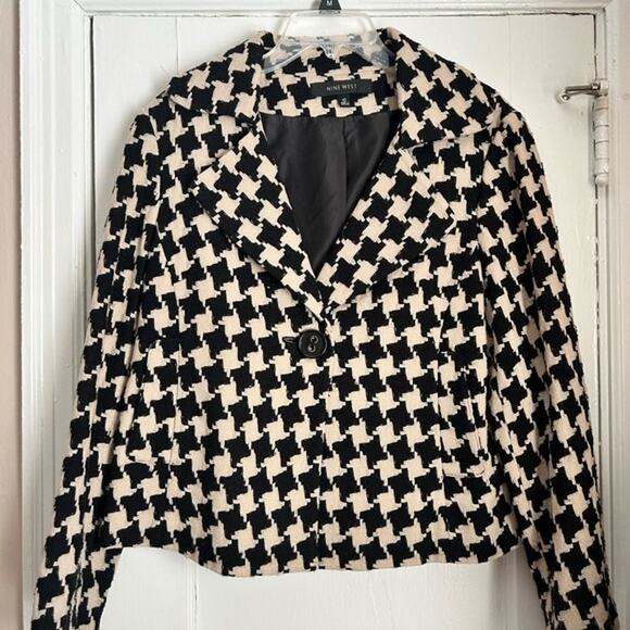 SUMMER SALE | Nine West Black & Tan Houndstooth Blazer - Size 10 - Picture 4 of 12